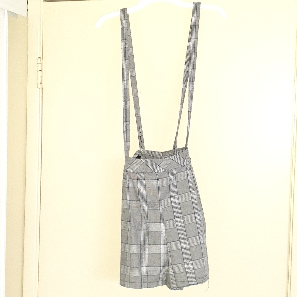Plaid high waisted shorts